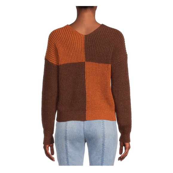 No Boundaries Juniors Front Sweater. 🌺 - Picture 6 of 7